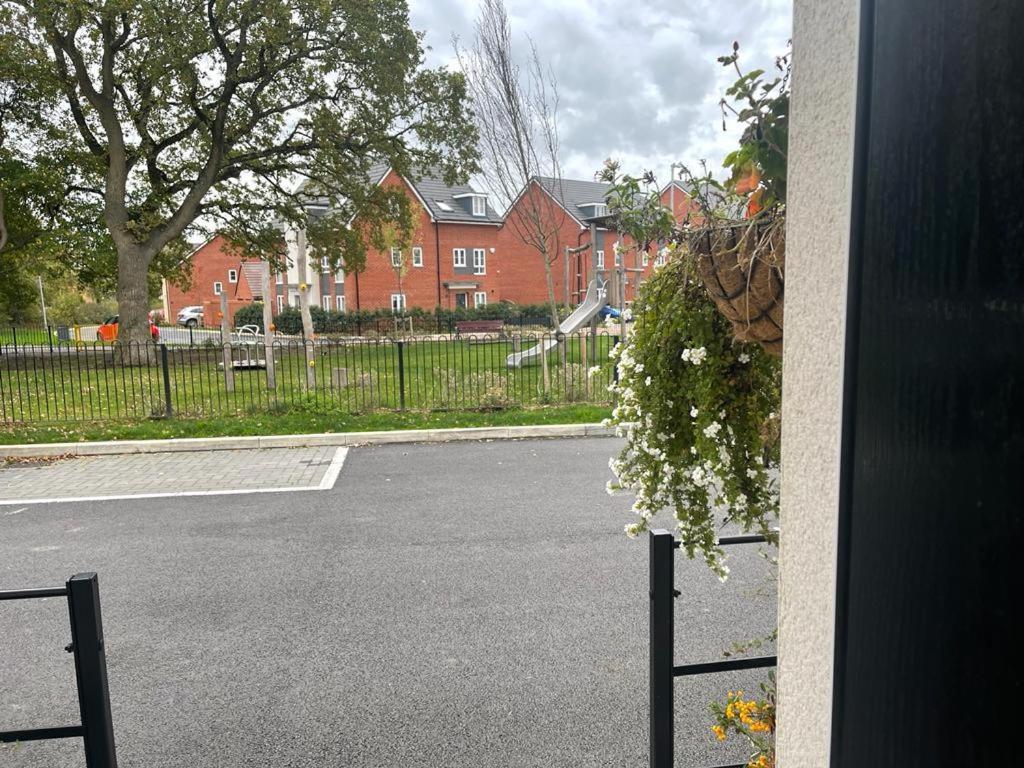 Ensuite Studio Bristol